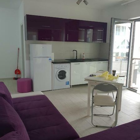 Rubik Apartament มามายา ภายนอก รูปภาพ