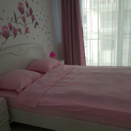 Rubik Apartament มามายา ภายนอก รูปภาพ