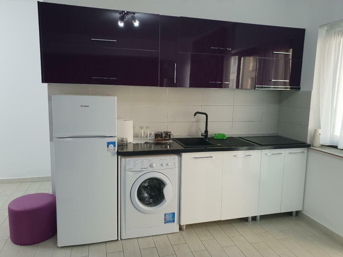 Rubik Apartament มามายา ภายนอก รูปภาพ