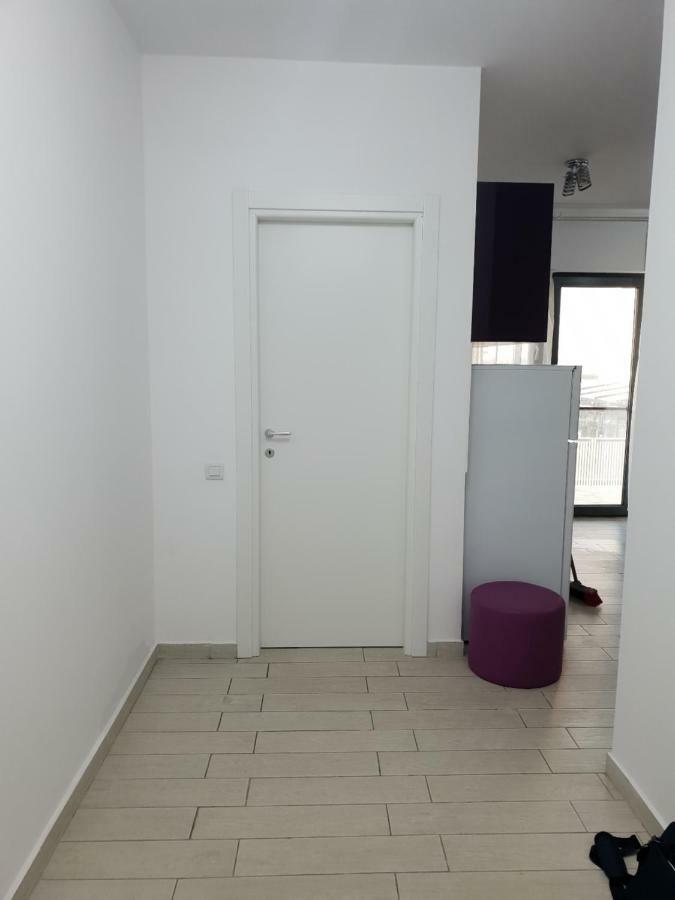 Rubik Apartament มามายา ภายนอก รูปภาพ