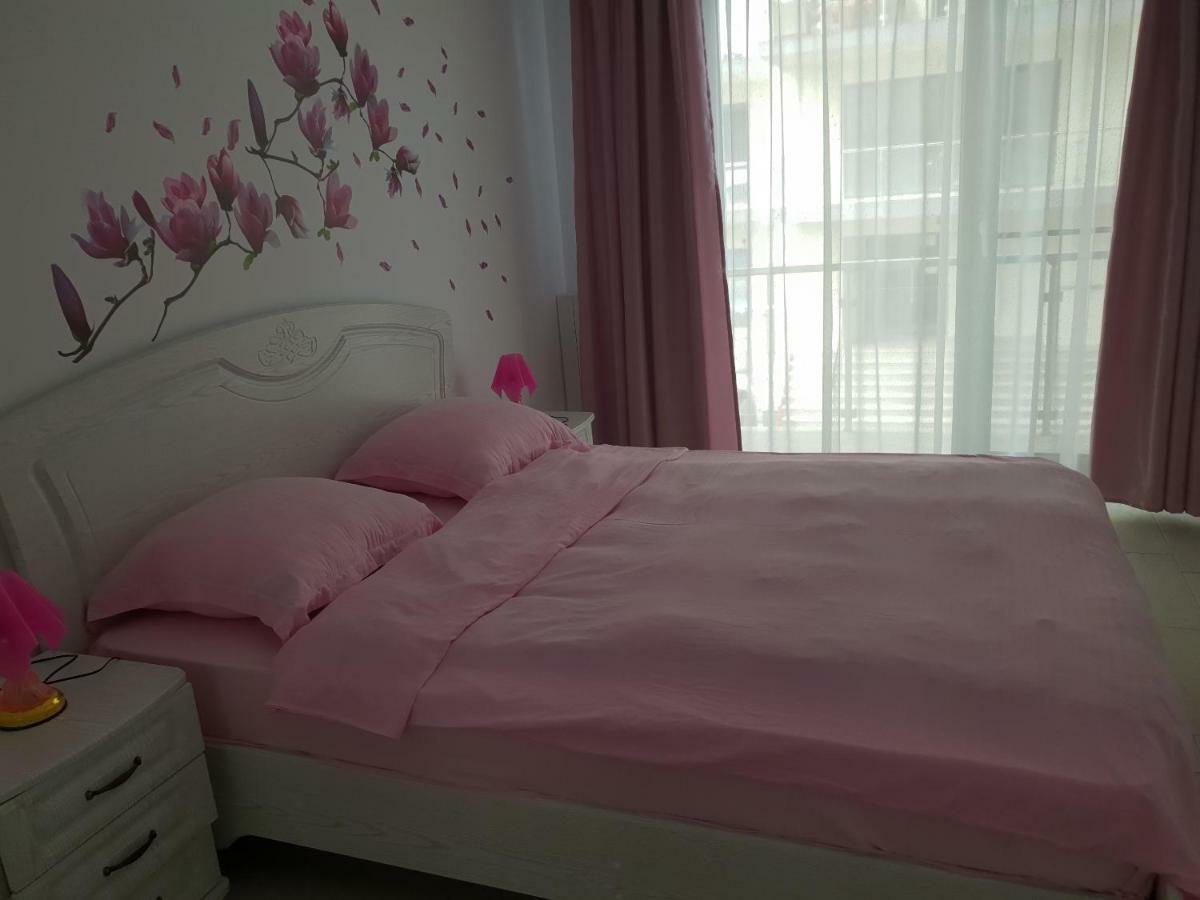 Rubik Apartament มามายา ภายนอก รูปภาพ